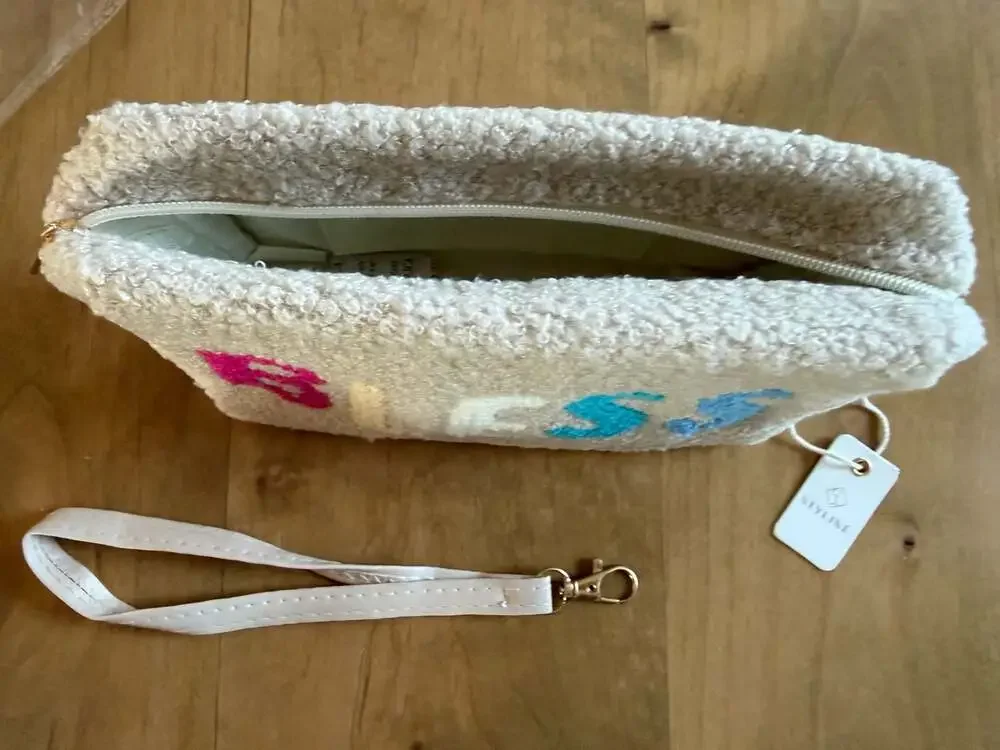 STYLINE Beige Faux Fur Bless Pouch With Wristlet